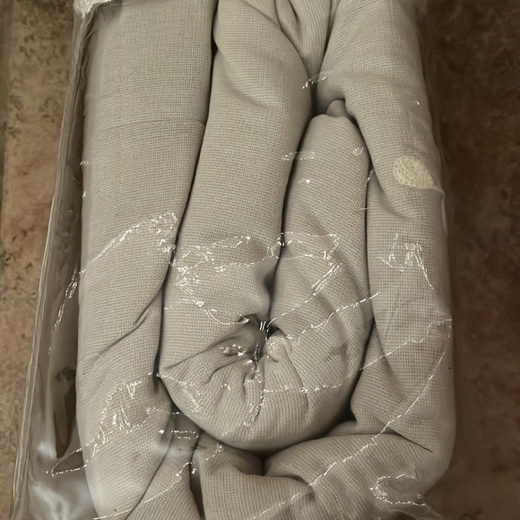 Pure Down Grommet Panels Twin Pack - Picture 3 of 4